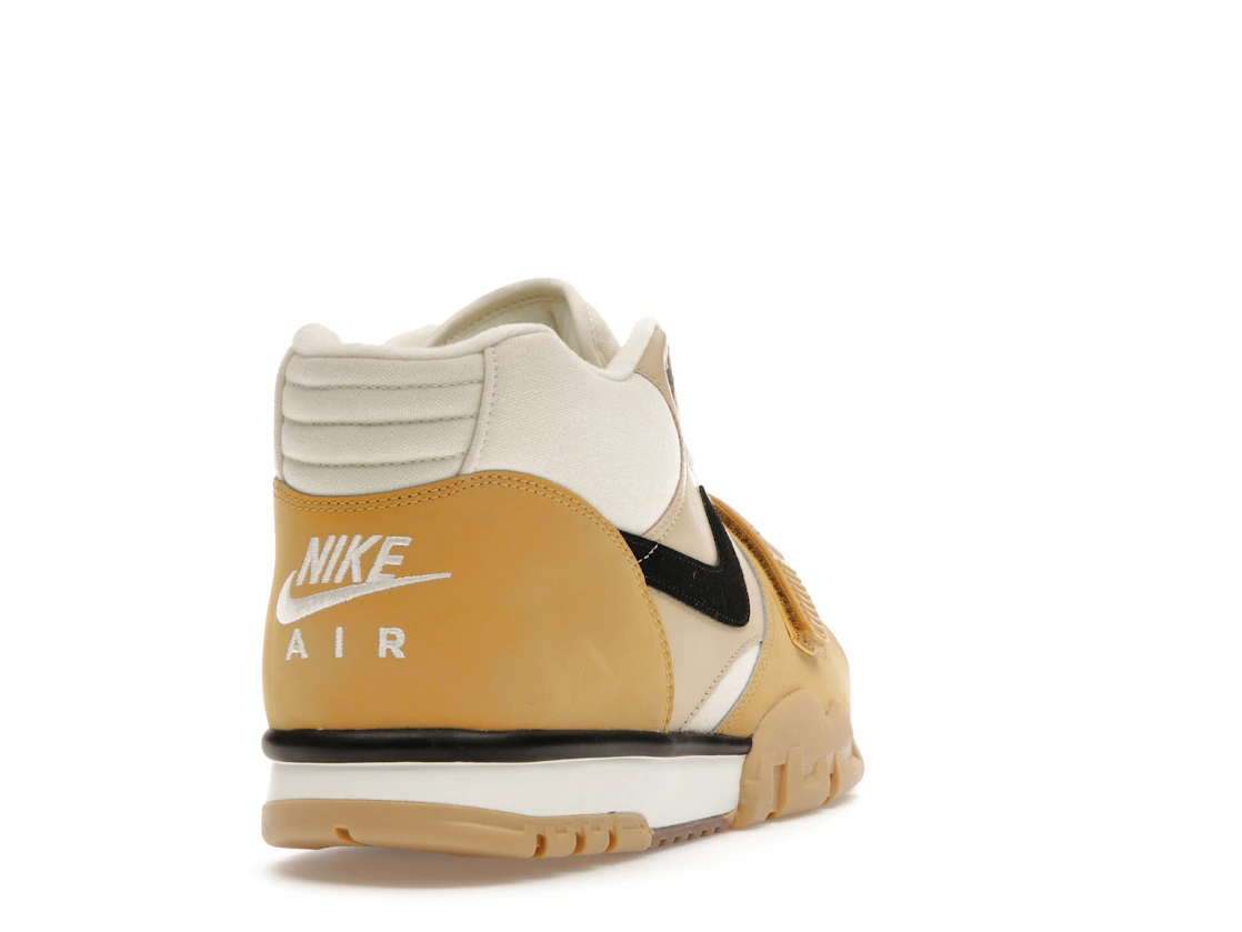 Vue 30 de Nike Air Trainer 1 Coconut Milk