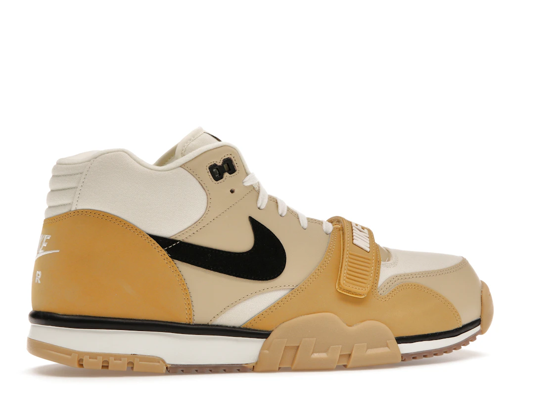 Vue 35 de Nike Air Trainer 1 Coconut Milk