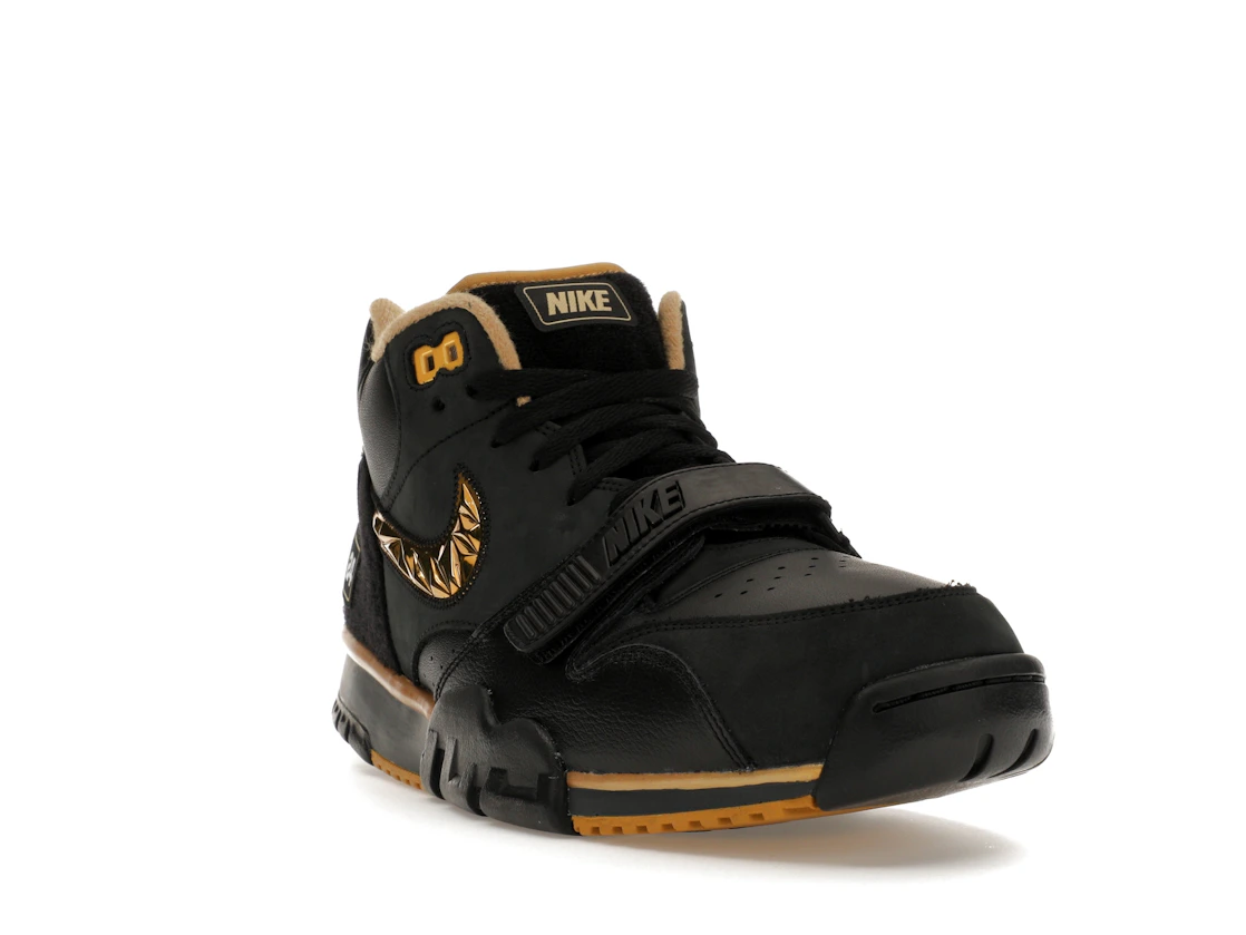 Vue 7 de Nike Air Trainer 1 College Football Playoffs Pack Black
