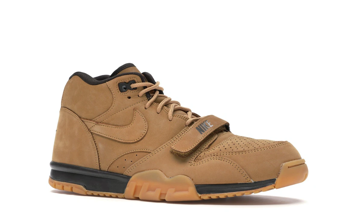 Vue 4 de Nike Air Trainer 1 Flax