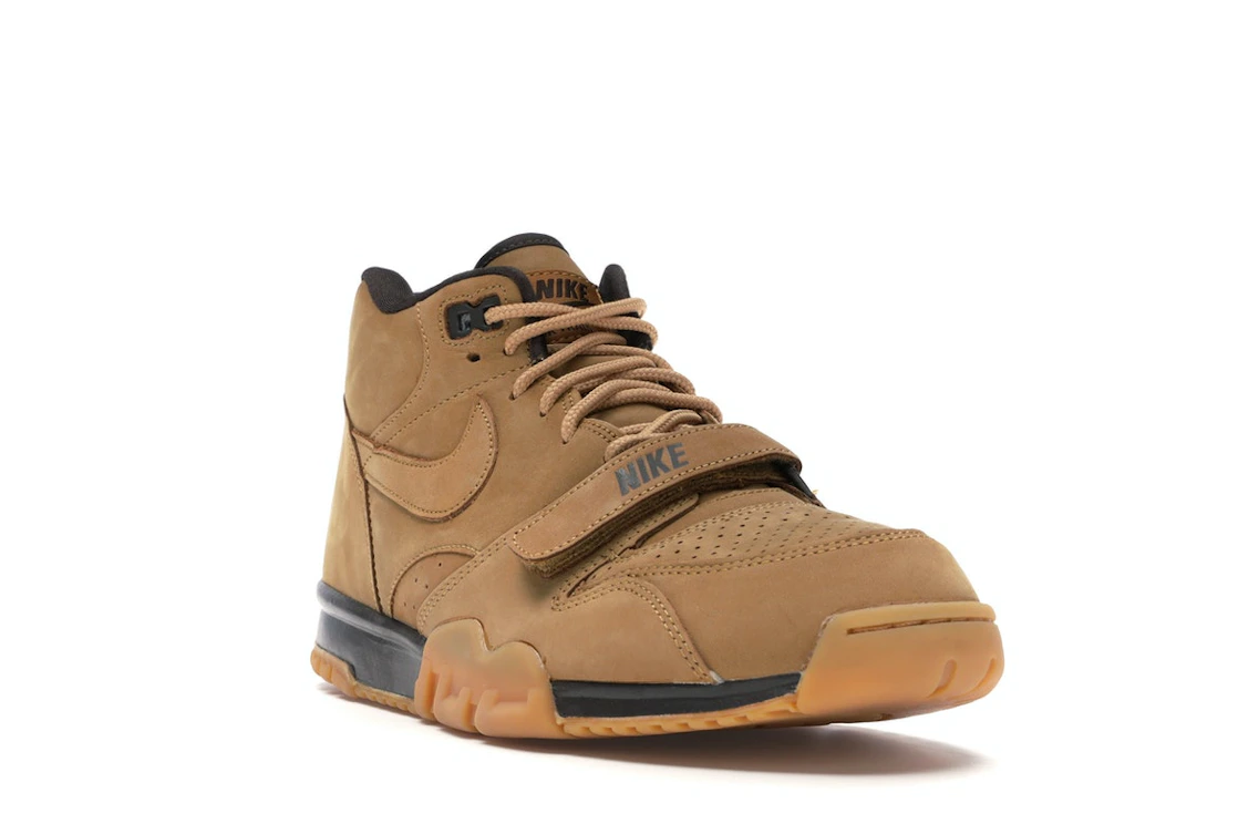 Vue 7 de Nike Air Trainer 1 Flax