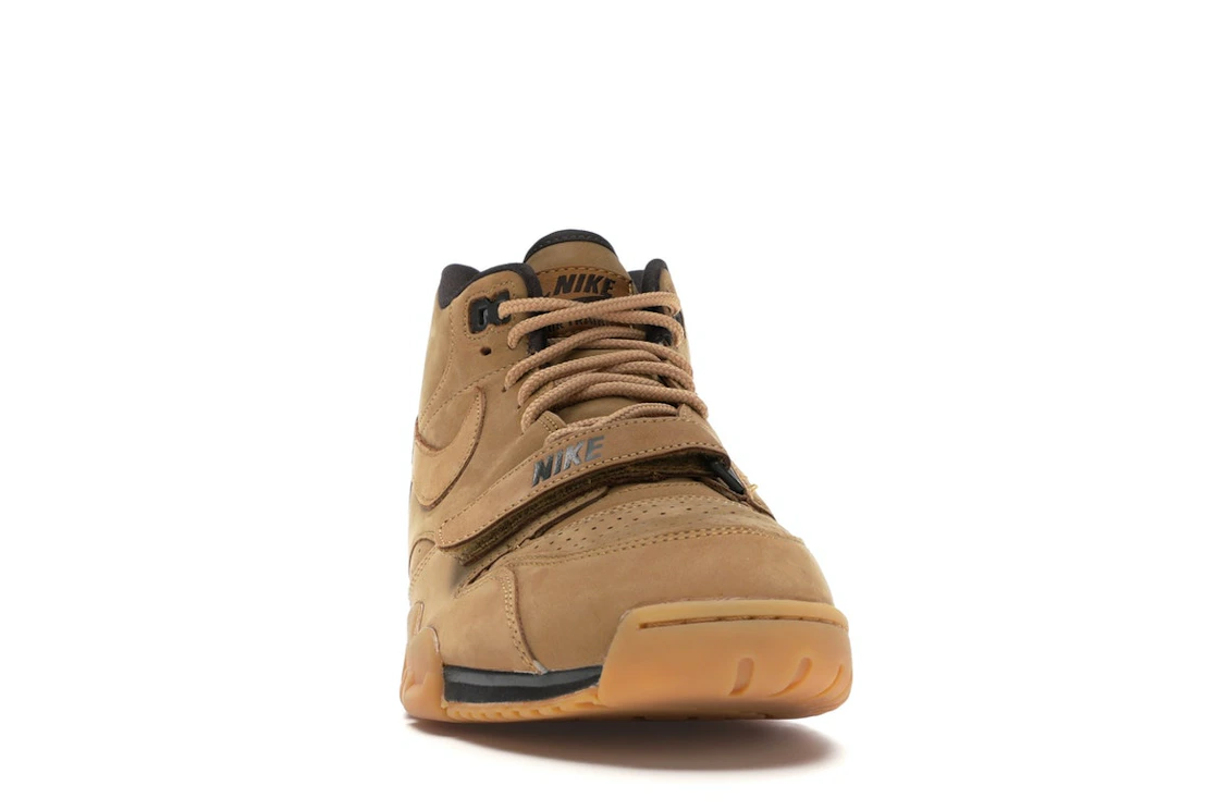 Vue 9 de Nike Air Trainer 1 Flax