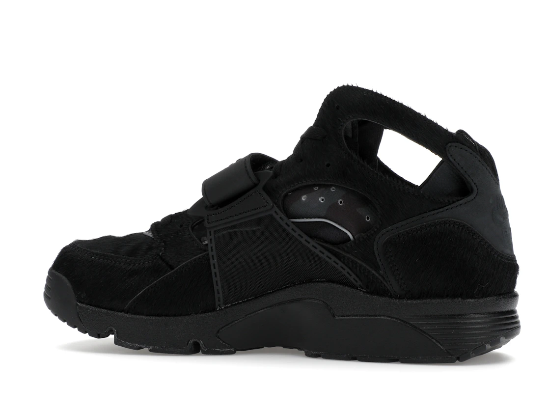 Vue 21 de Nike Air Trainer Huarache Corteiz Black