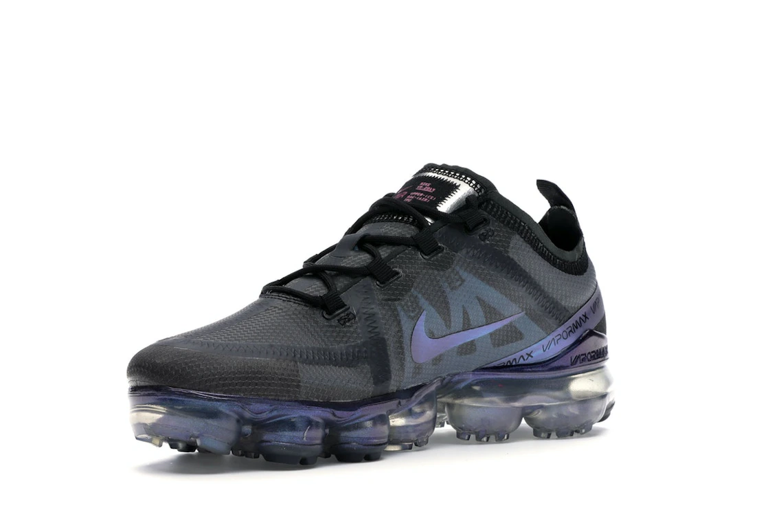 Vue 15 de Nike Air VaporMax 2019 Throwback Future