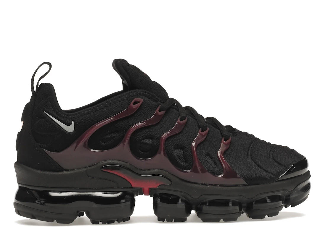 Vue 36 de Nike Air VaporMax Plus Black Noble Red