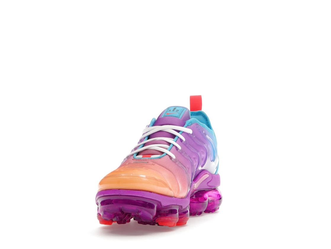 Vue 12 de Nike Air VaporMax Plus Fuchsia Dream Bright Crimson Gradient 