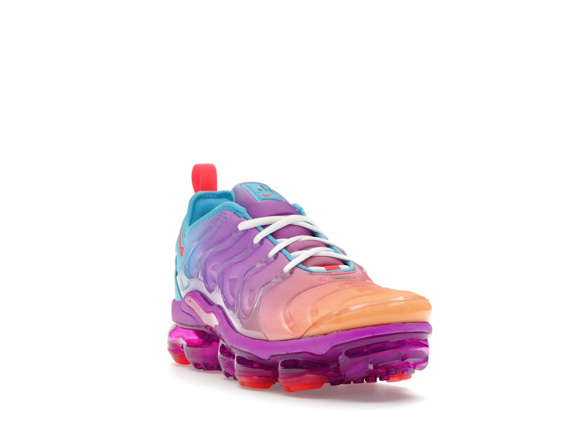 Vue 7 de Nike Air VaporMax Plus Fuchsia Dream Bright Crimson Gradient 