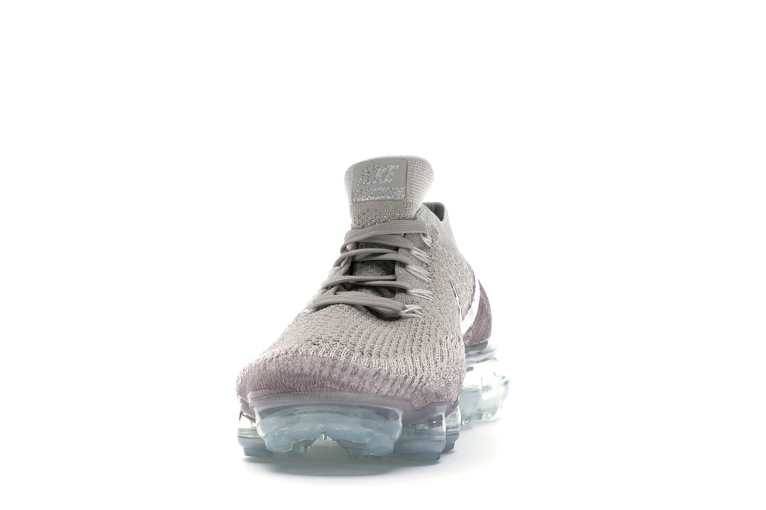 Vue 11 de Nike Air VaporMax String 
