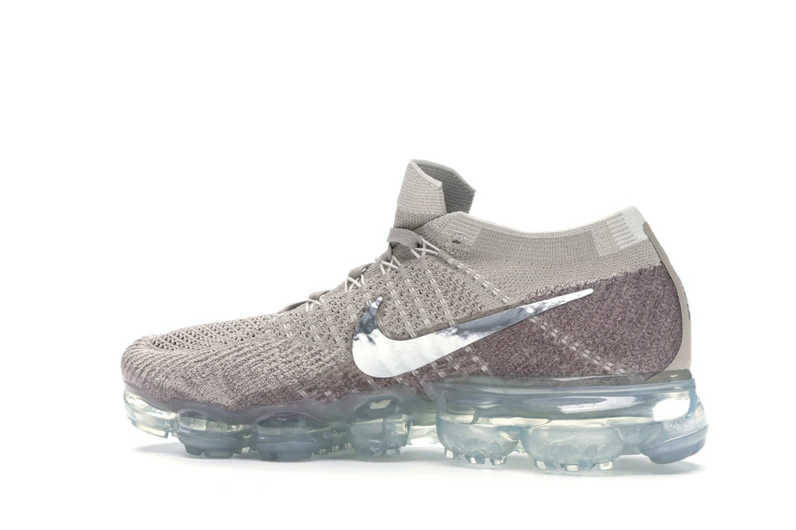 Vue 21 de Nike Air VaporMax String 