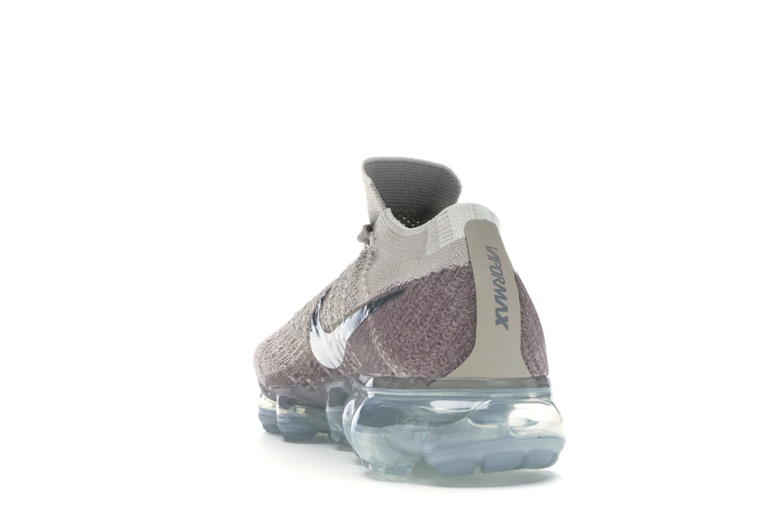 Vue 26 de Nike Air VaporMax String 