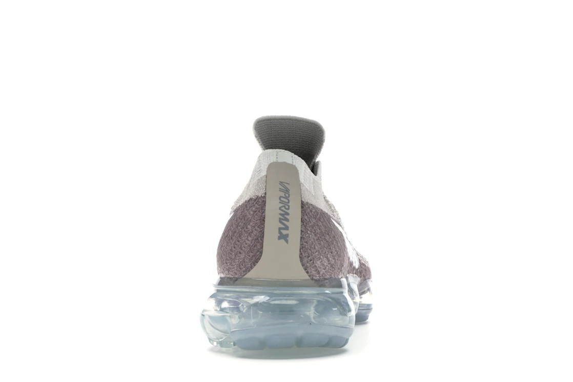Vue 28 de Nike Air VaporMax String 