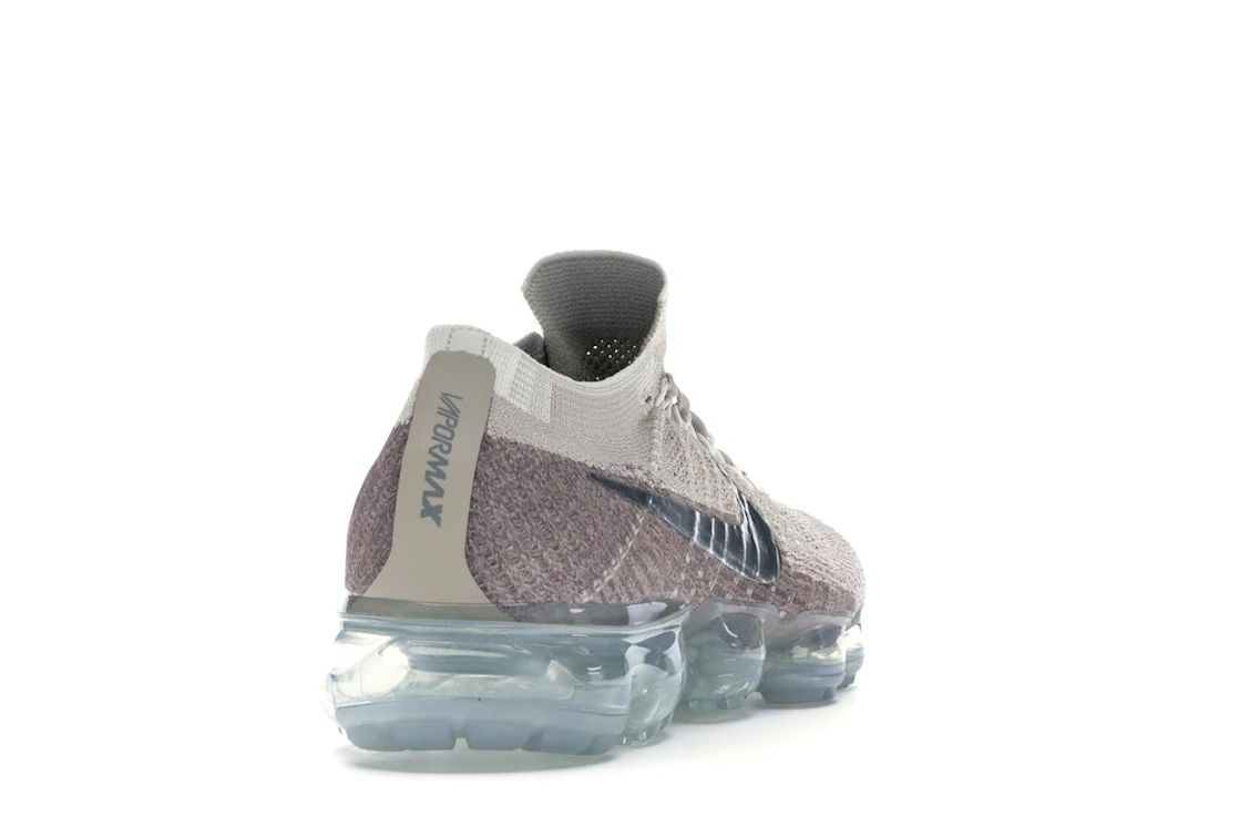 Vue 30 de Nike Air VaporMax String 