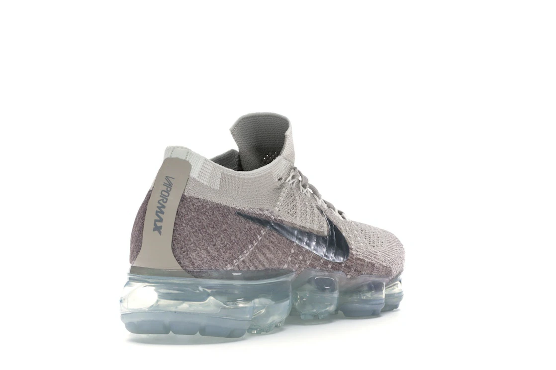 Vue 31 de Nike Air VaporMax String 