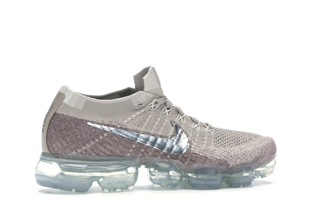 Vue 35 de Nike Air VaporMax String 