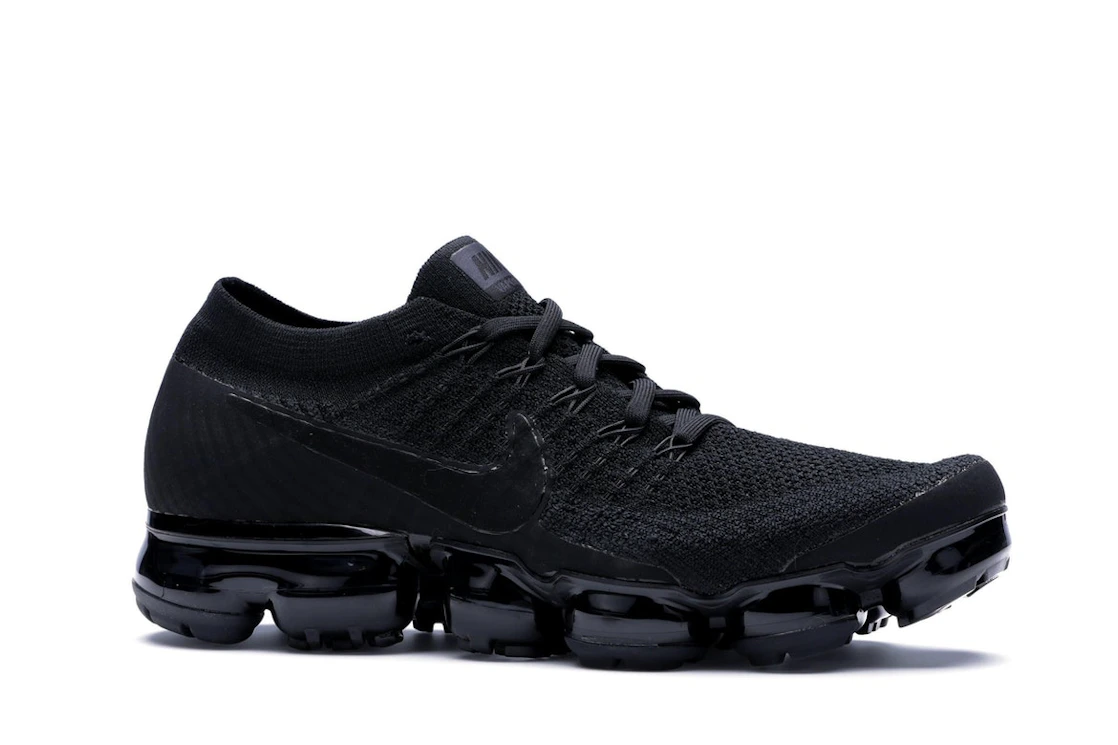 Vue 3 de Nike Air VaporMax Triple Black 2.0