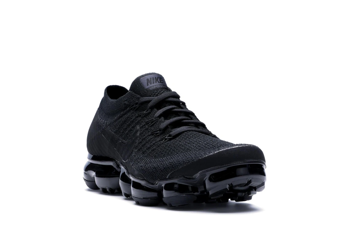 Vue 7 de Nike Air VaporMax Triple Black 2.0