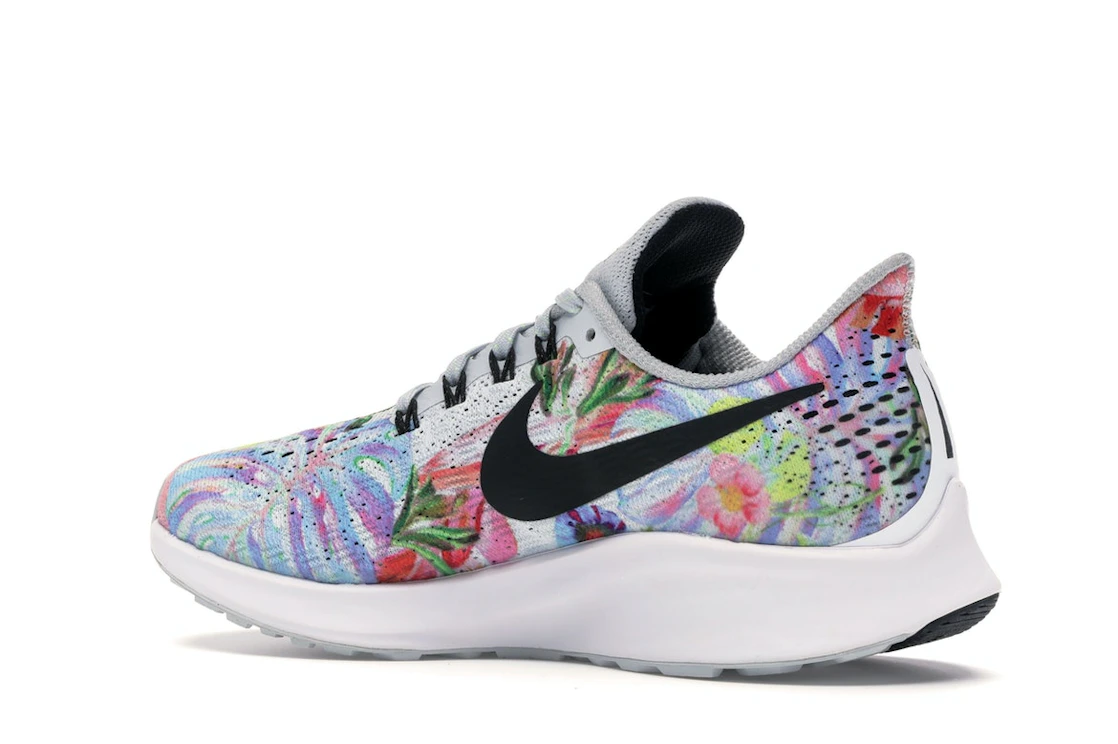 Vue 22 de Nike Air Zoom Pegasus 35 White Floral 