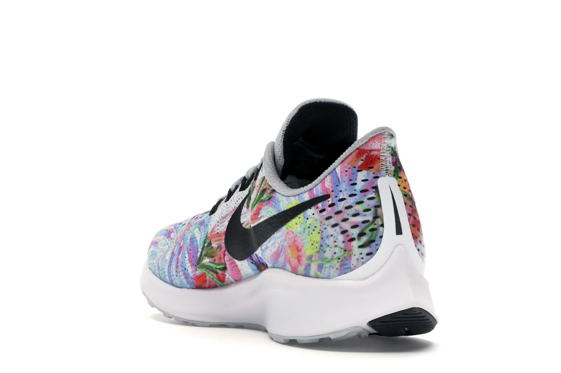 Vue 25 de Nike Air Zoom Pegasus 35 White Floral 