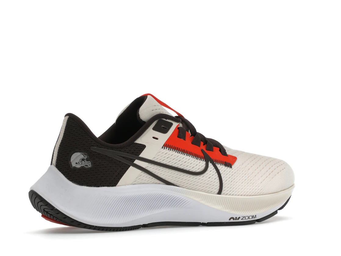Vue 34 de Nike Air Zoom Pegasus 38 Cleveland Browns