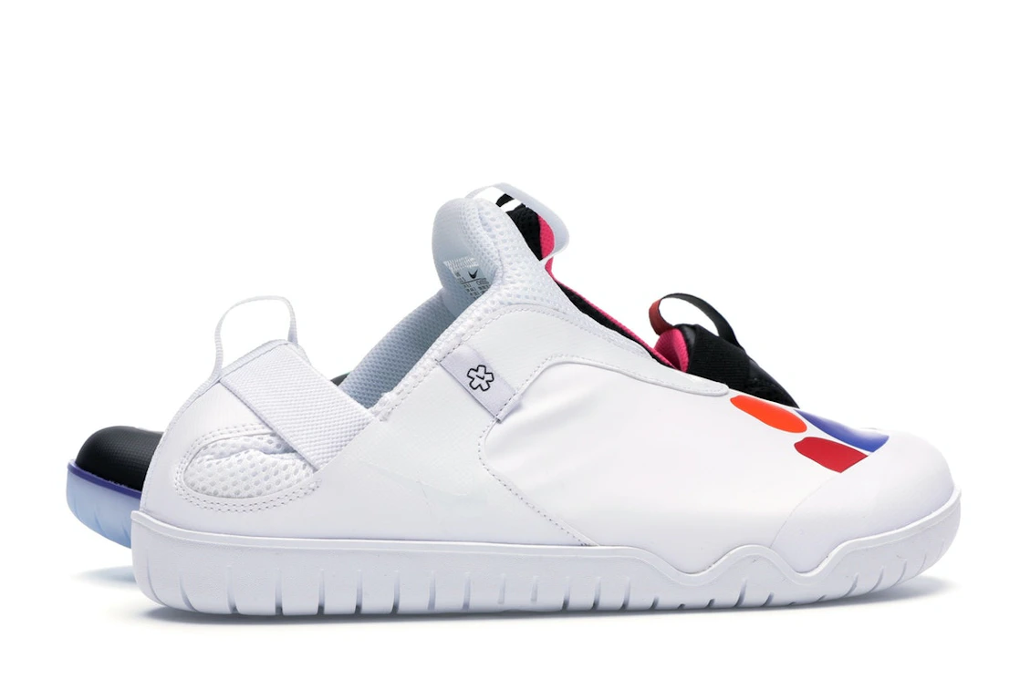 Vue 35 de Nike Air Zoom Pulse Doernbecher Desiree Castillo