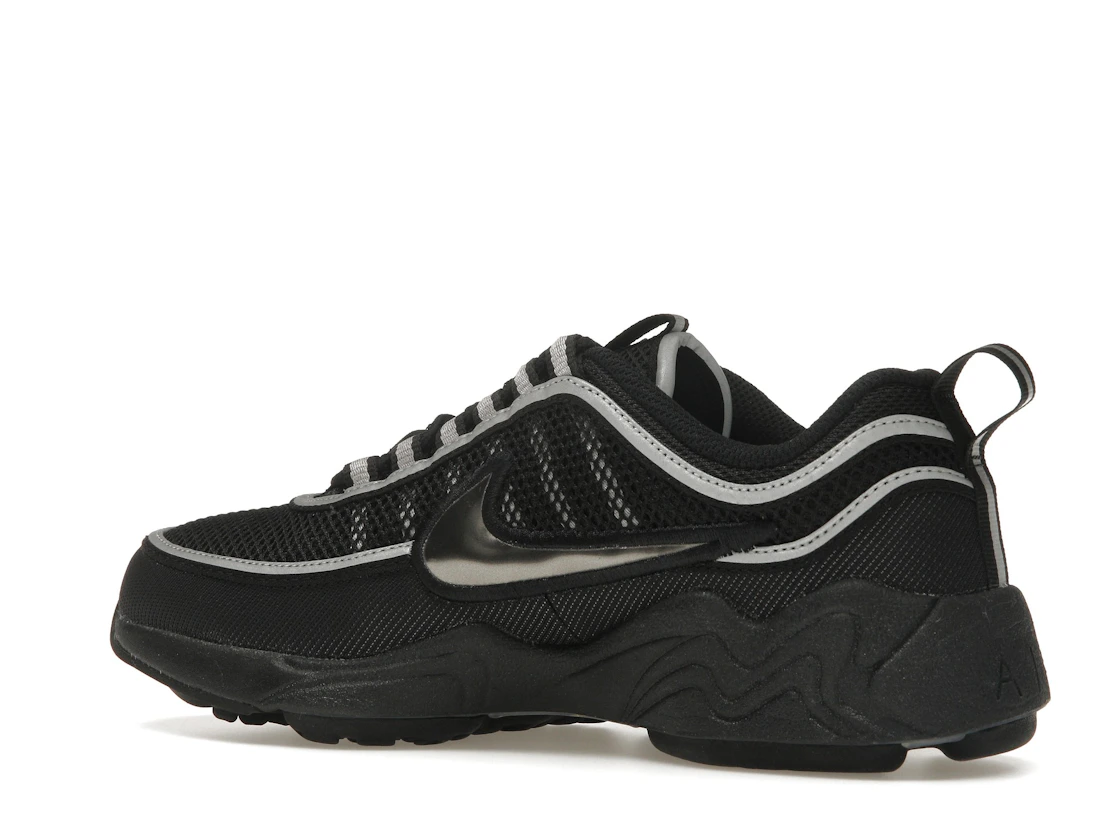 Vue 22 de Nike Air Zoom Spiridon Black Metallic Silver