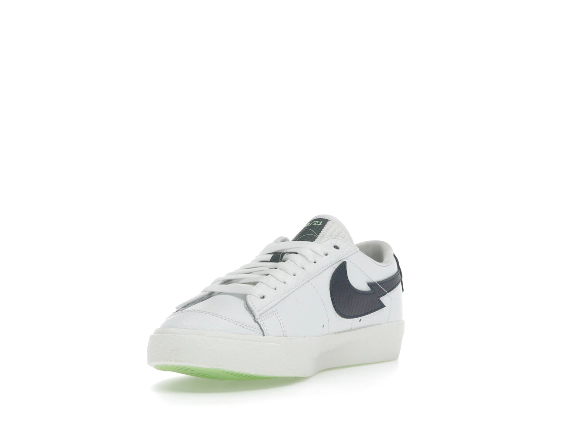 Vue 13 de Nike Blazer Low 77 Split Swoosh Aquamarine (GS)