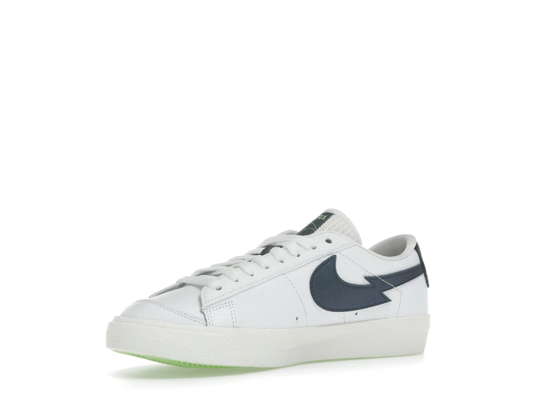 Vue 15 de Nike Blazer Low 77 Split Swoosh Aquamarine (GS)