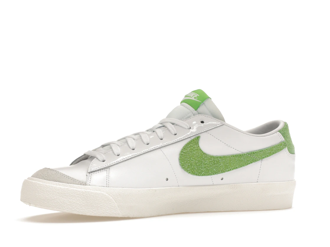 Vue 17 de Nike Blazer Low Soccer