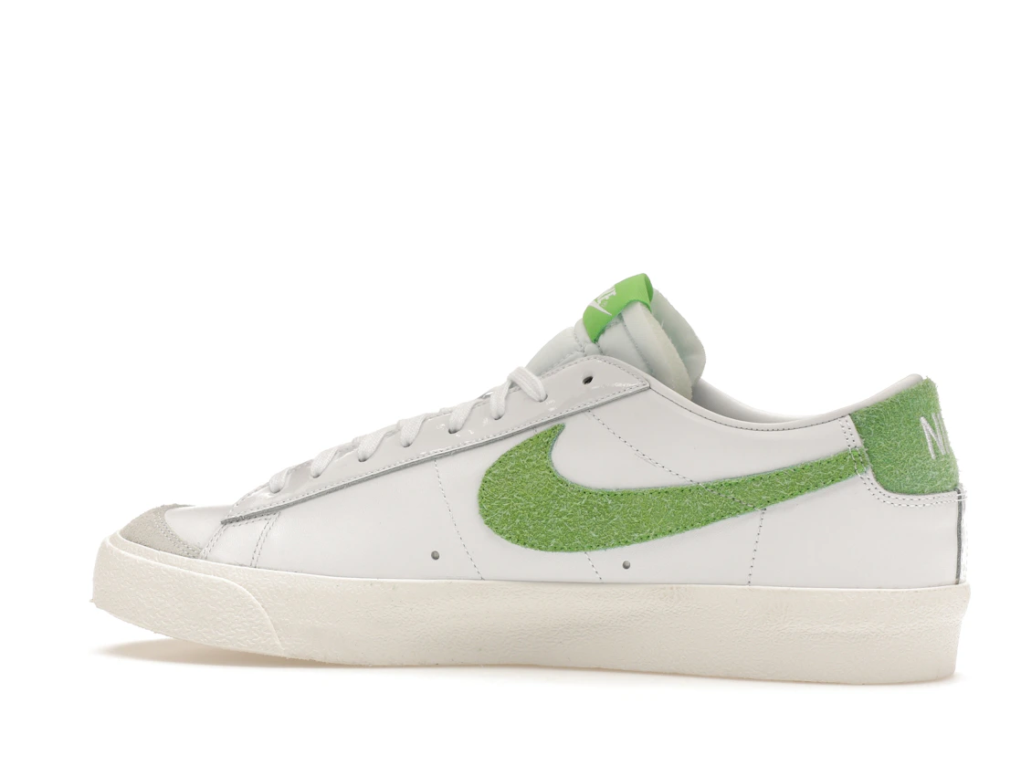 Vue 21 de Nike Blazer Low Soccer