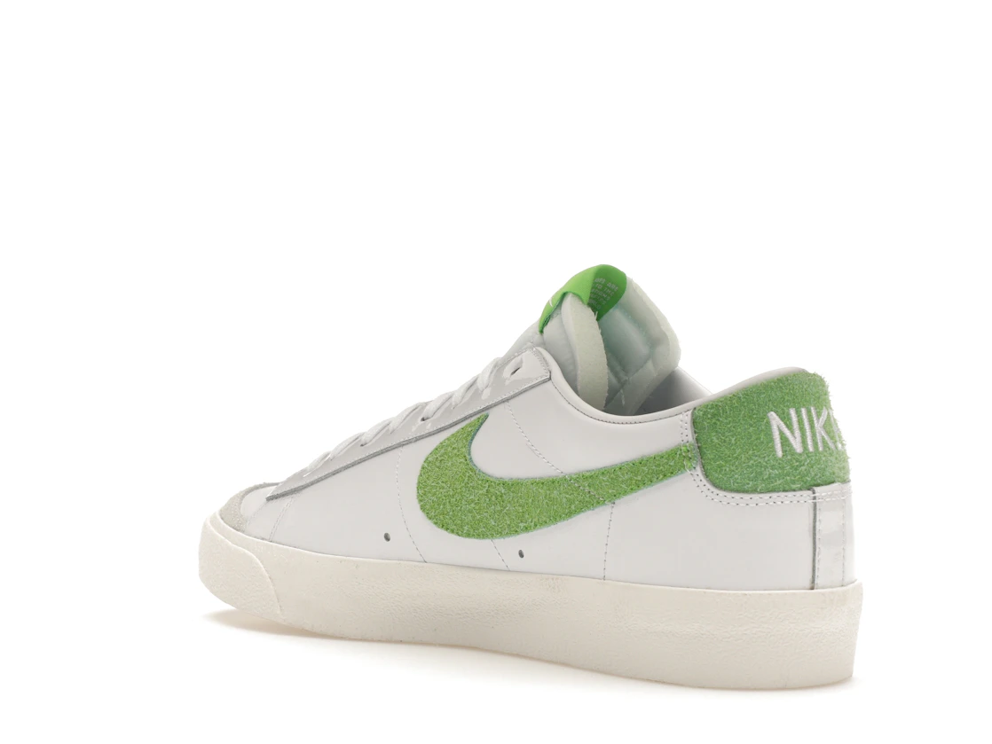 Vue 24 de Nike Blazer Low Soccer