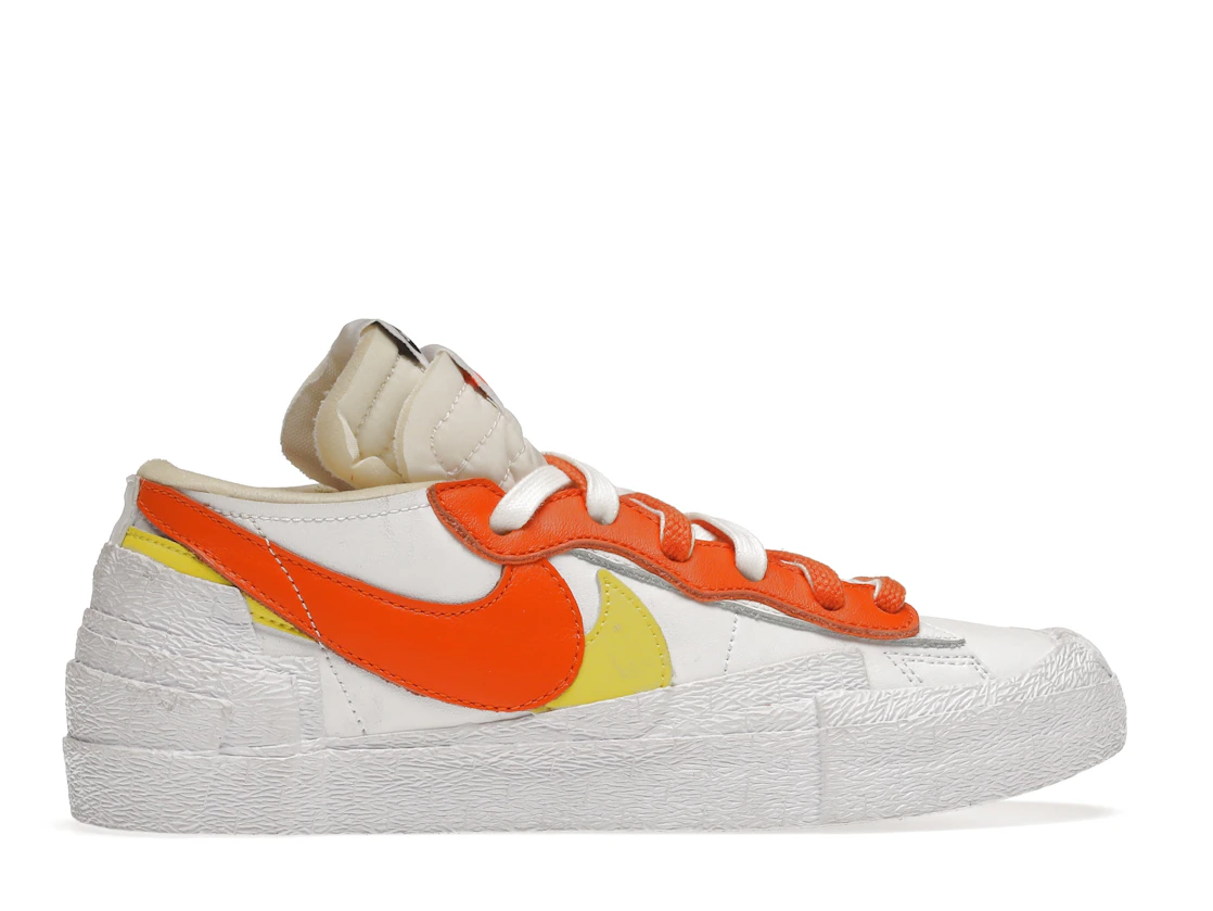 Vue 36 de Nike Blazer Low sacai White Magma Orange