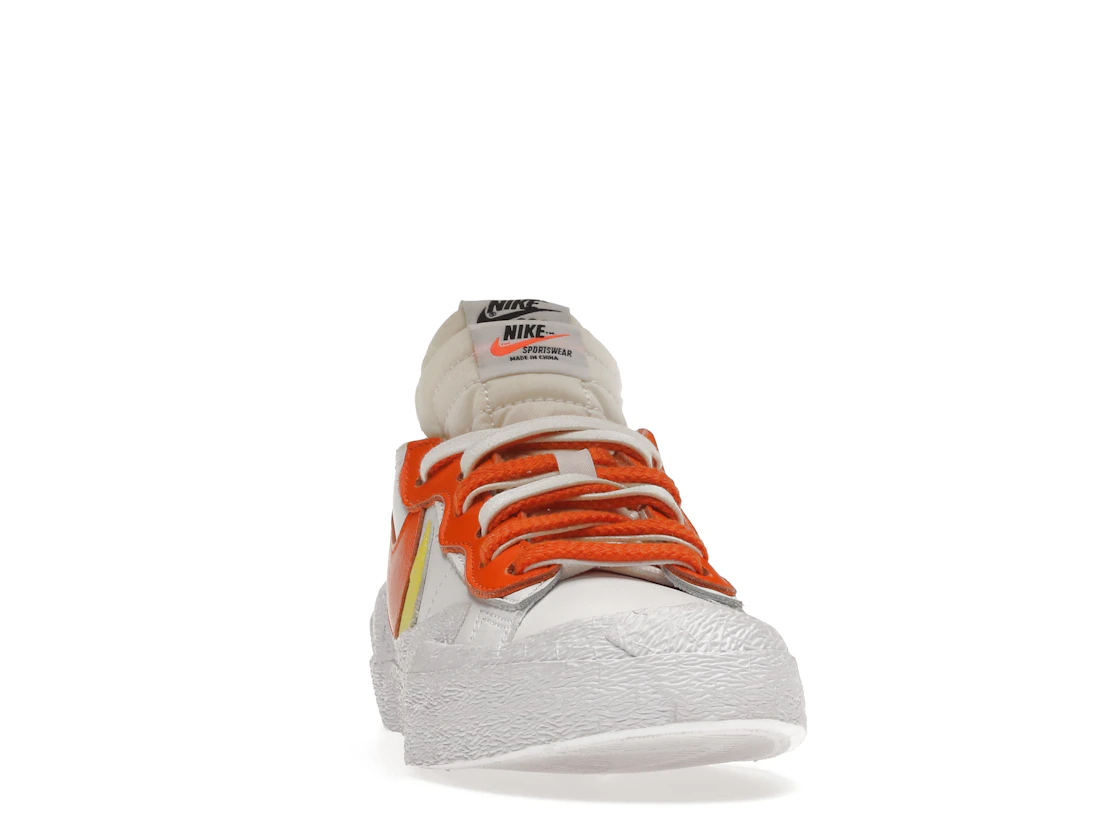 Vue 9 de Nike Blazer Low sacai White Magma Orange