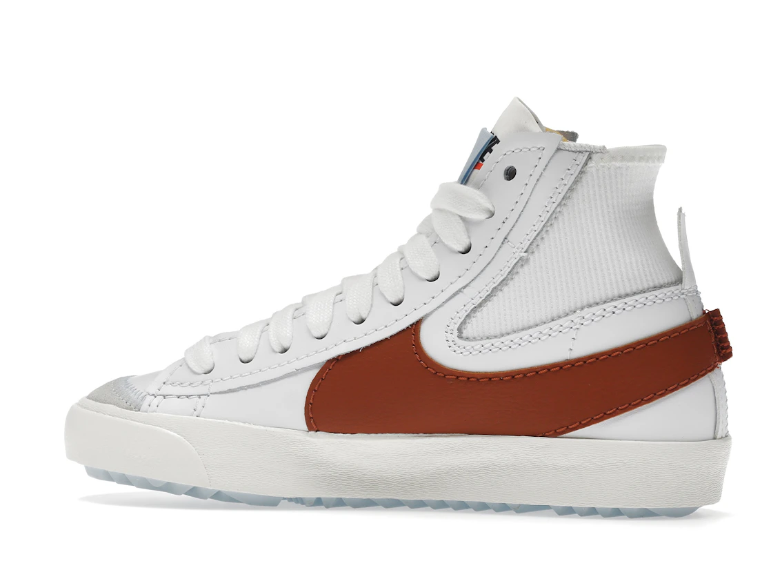 Vue 21 de Nike Blazer Mid 77 Jumbo Dark Russet