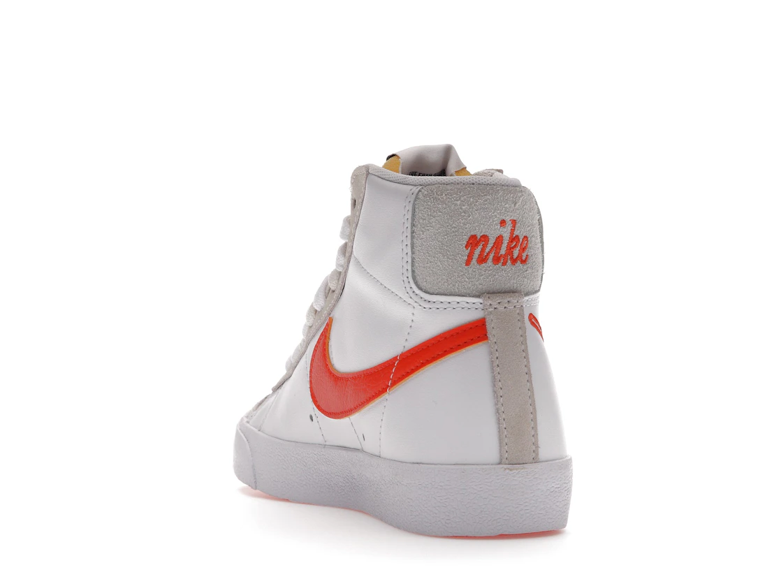 Vue 26 de Nike Blazer Mid 77 SE First Use White 