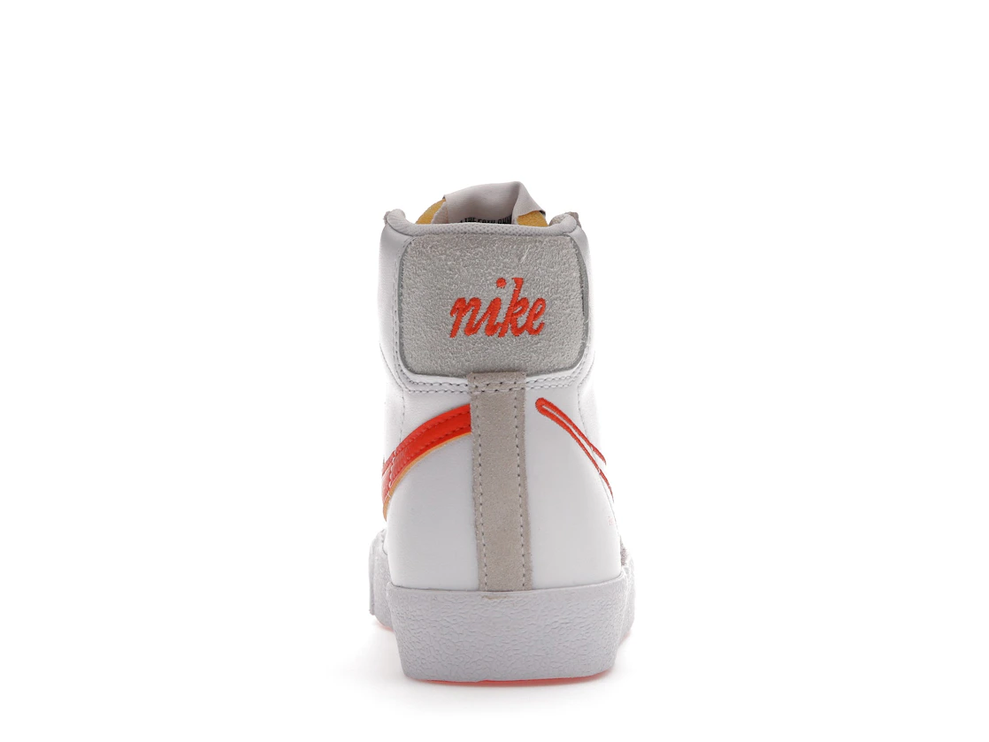 Vue 28 de Nike Blazer Mid 77 SE First Use White 