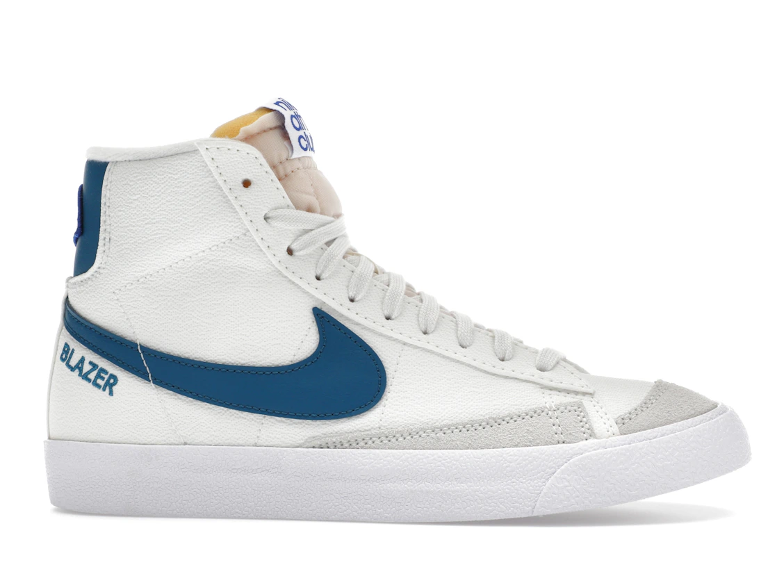 Vue 2 de Nike Blazer Mid 77 Athletic Club White Marina 