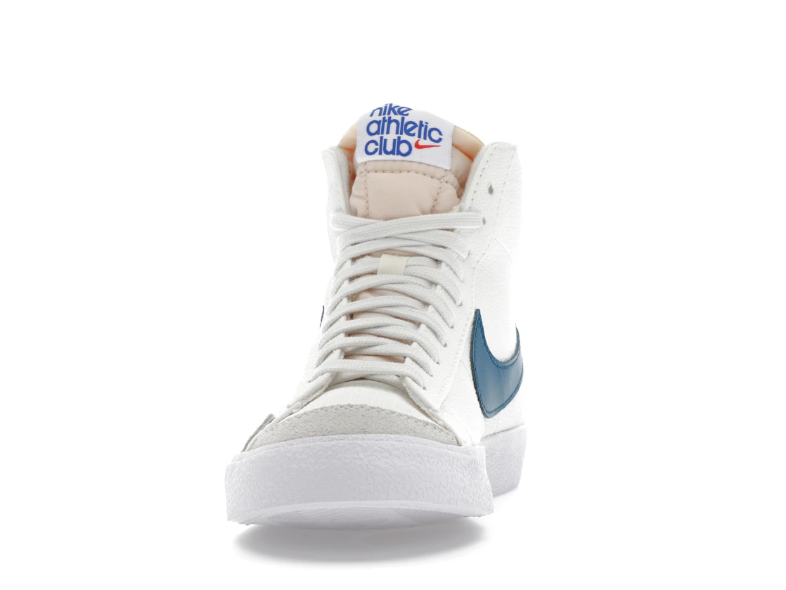 Vue 11 de Nike Blazer Mid 77 Athletic Club White Marina 