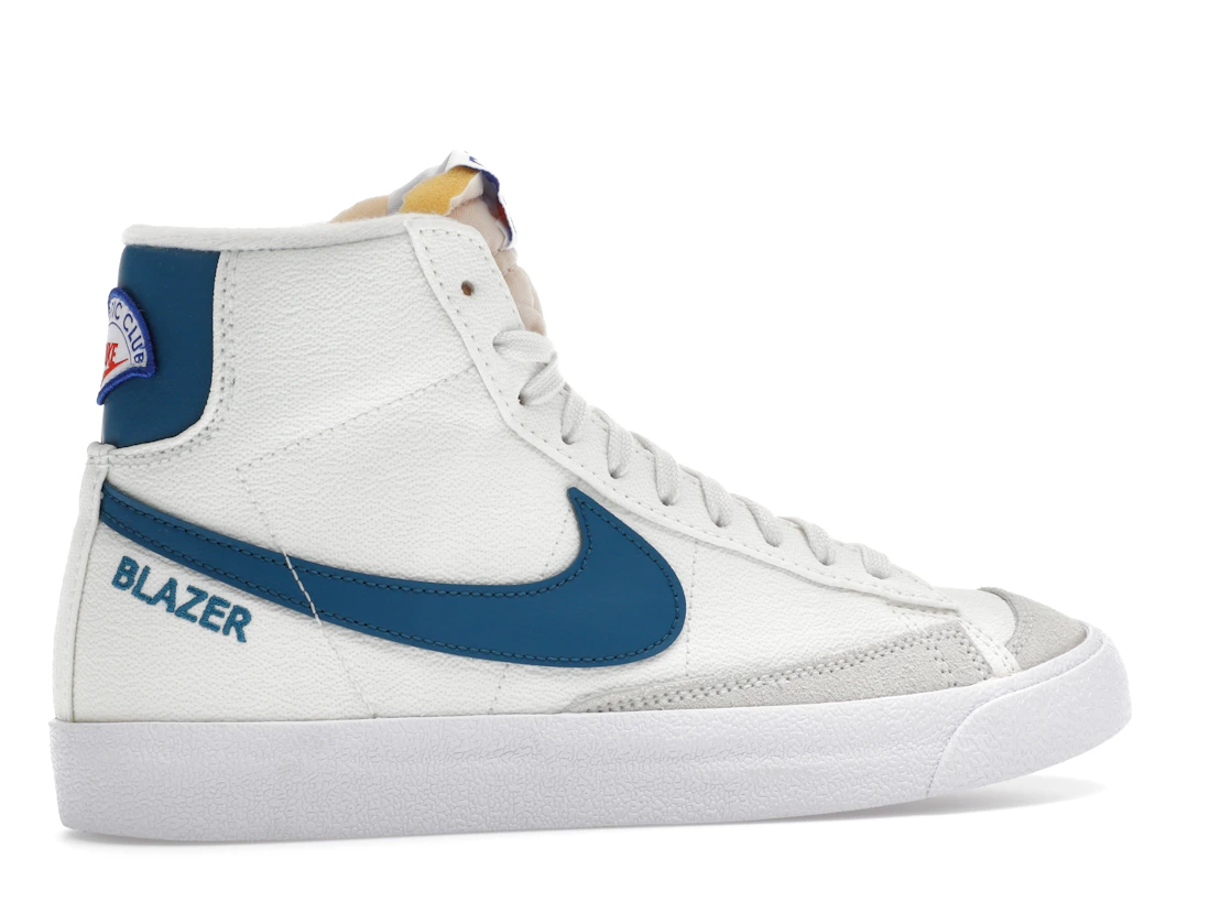 Vue 35 de Nike Blazer Mid 77 Athletic Club White Marina 
