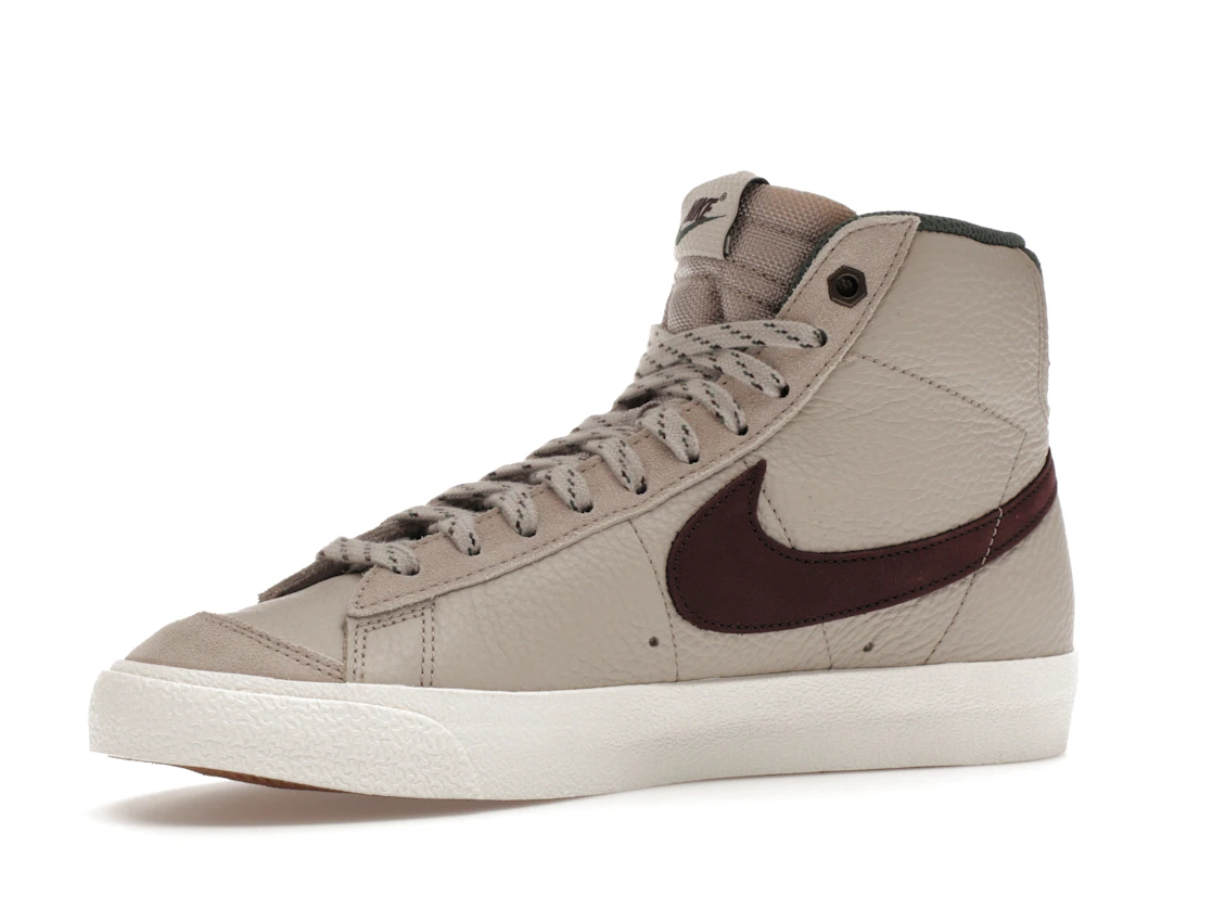 Vue 16 de Nike Blazer Mid 77 Cream Vintage Green