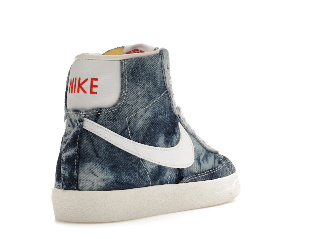 Vue 31 de Nike Blazer Mid 77 Washed Denim Pack 