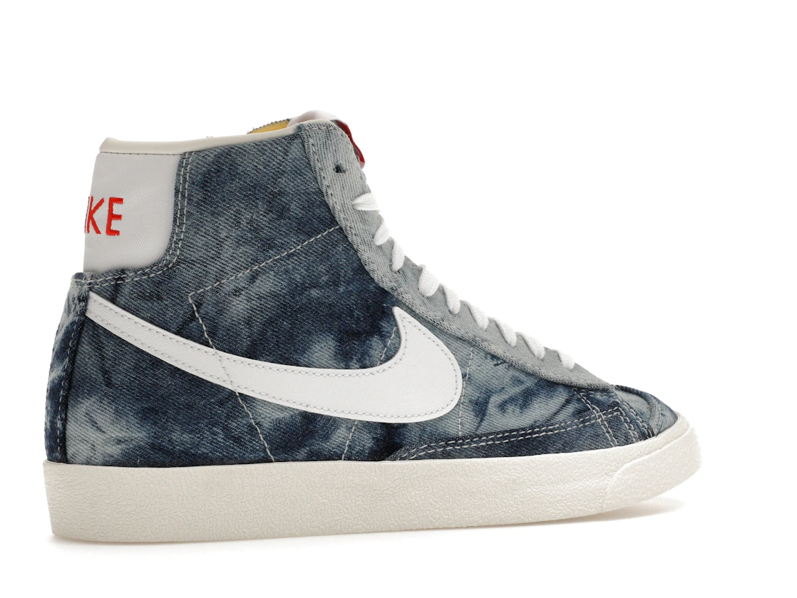 Vue 34 de Nike Blazer Mid 77 Washed Denim Pack 