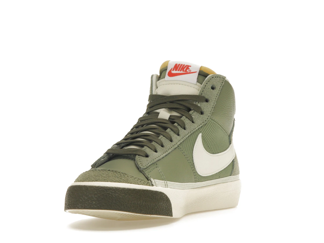 Vue 13 de Nike Blazer Mid Pro Club Oil Green Medium Olive