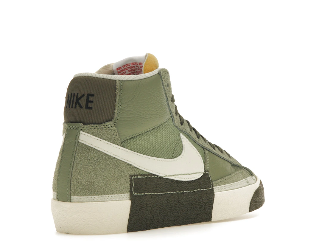 Vue 32 de Nike Blazer Mid Pro Club Oil Green Medium Olive