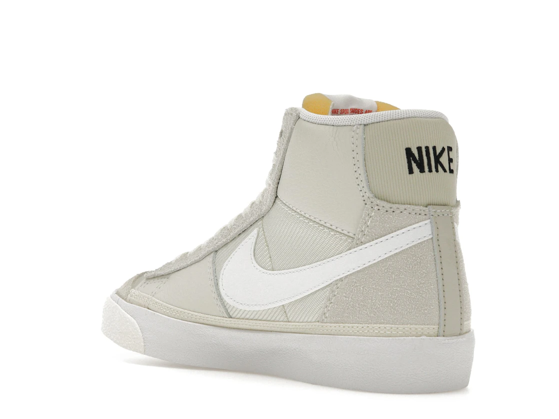 Vue 24 de Nike Blazer Mid Pro Club Remastered Light Bone