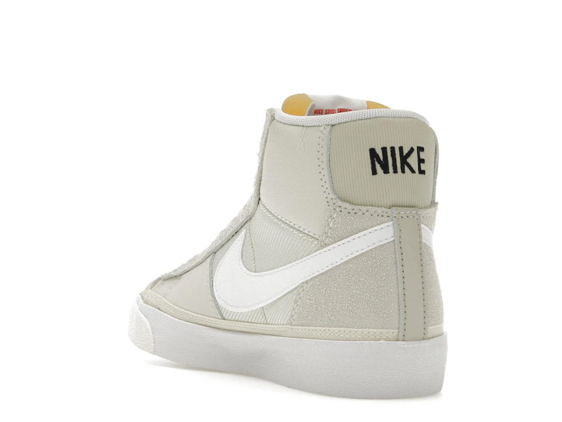 Vue 25 de Nike Blazer Mid Pro Club Remastered Light Bone