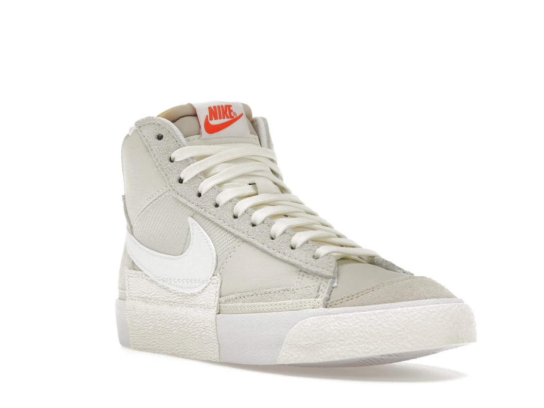 Vue 6 de Nike Blazer Mid Pro Club Remastered Light Bone