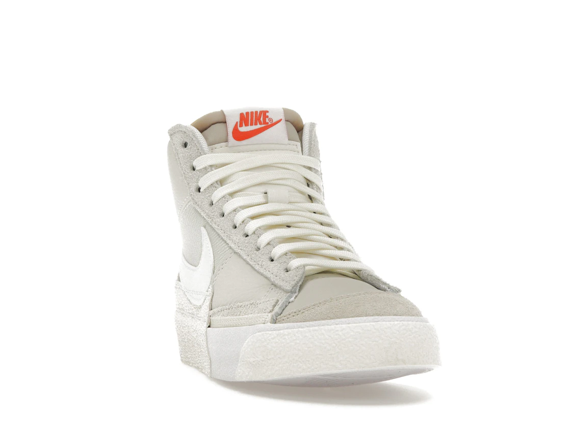 Vue 8 de Nike Blazer Mid Pro Club Remastered Light Bone