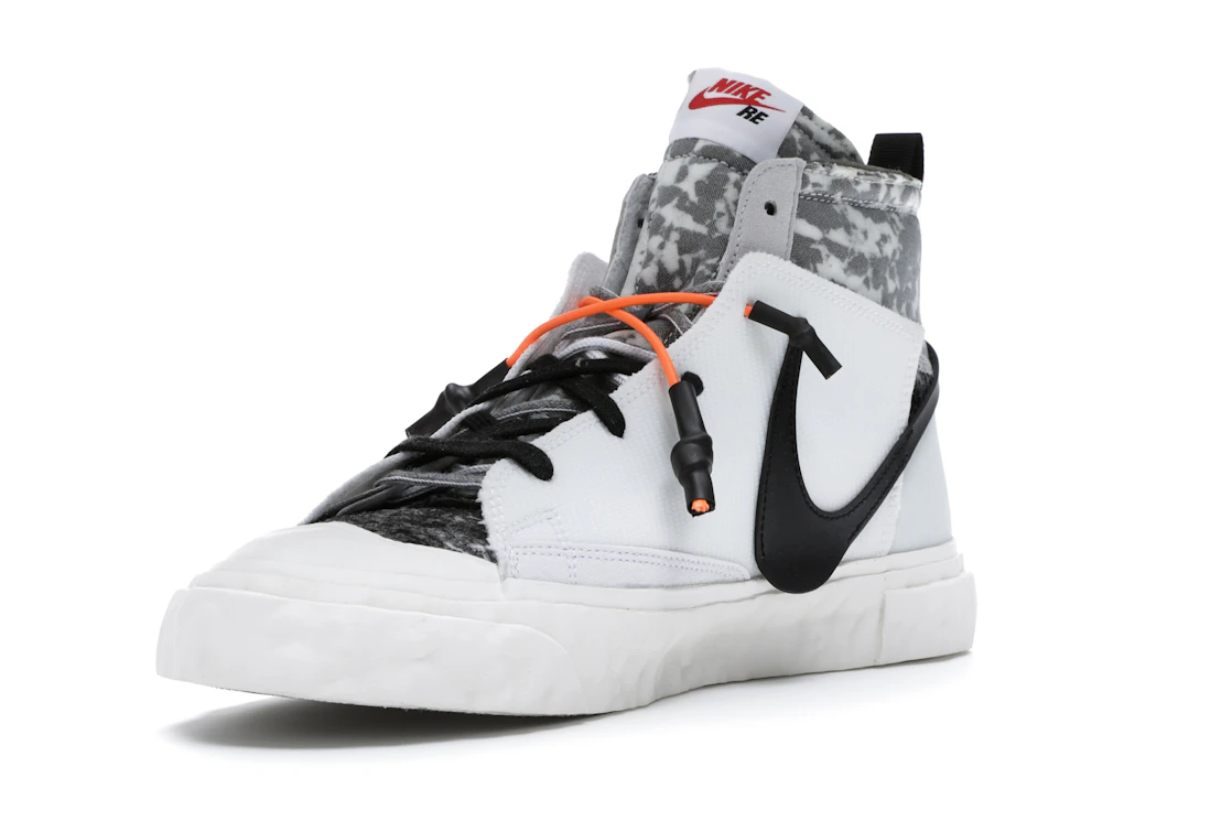 Vue 14 de Nike Blazer Mid READYMADE White
