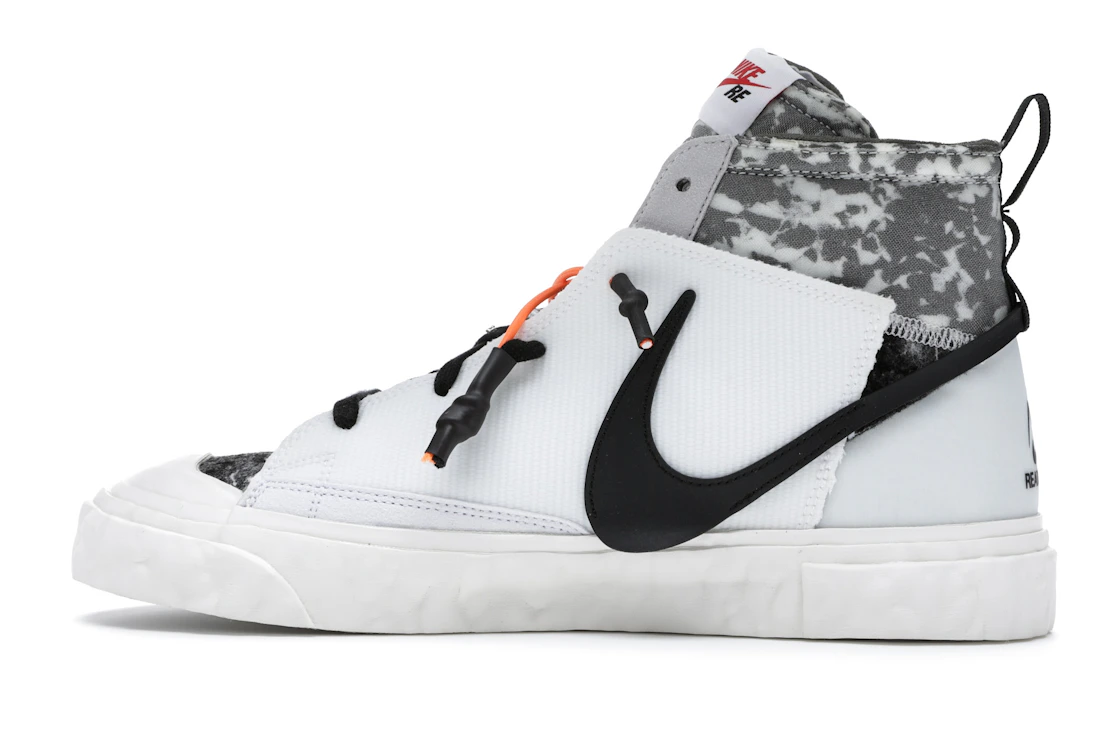 Vue 20 de Nike Blazer Mid READYMADE White
