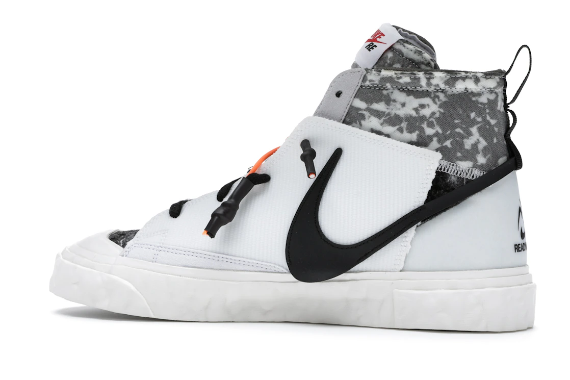 Vue 21 de Nike Blazer Mid READYMADE White